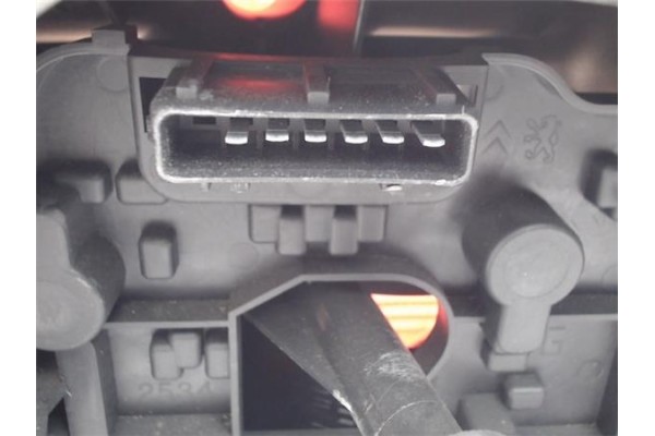 Recambio de piloto trasero izquierdo para citroen xsara berlina referencia OEM IAM 6350J5 2201363 6350P0 , CITROËN | 25340701 , 