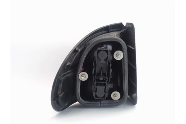 Recambio de piloto trasero derecho para renault laguna (b56) referencia OEM IAM  67732960 