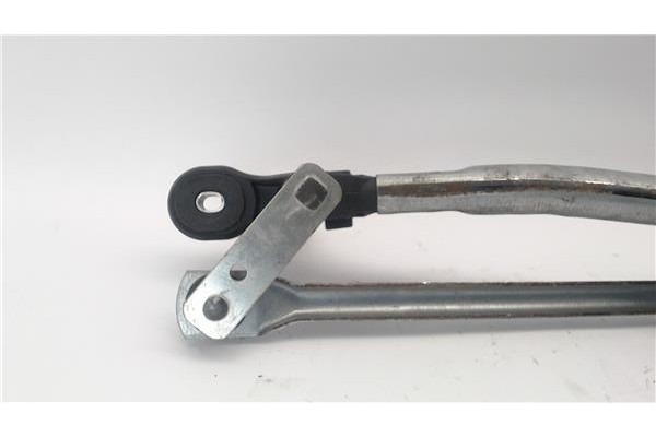 Recambio de motor limpiaparabrisas delantero para bmw serie 1 berlina (e81/e87) 2.0 120d referencia OEM IAM 719313601  
