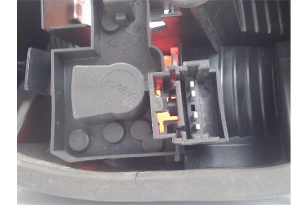 Recambio de piloto trasero derecho para renault laguna ii (bg0) referencia OEM IAM 8200002474 2345 8200002475 , RENAULT | 87997 