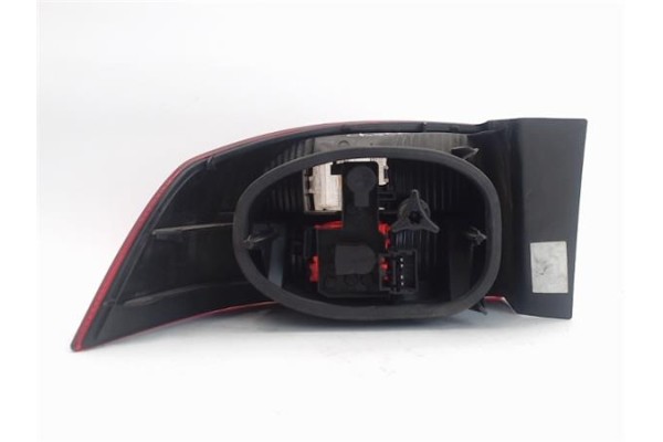 Recambio de piloto trasero derecho para renault laguna ii (bg0) referencia OEM IAM   