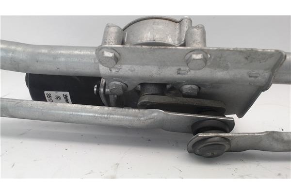 Recambio de motor limpiaparabrisas delantero para bmw serie 1 berlina (e81/e87) 2.0 120d referencia OEM IAM 719313601  