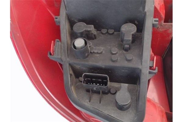 Recambio de piloto trasero derecho para renault clio iii 1.5 dci (br17, cr17) referencia OEM IAM 8200459960  