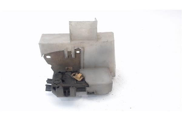 Recambio de cierre electromagnetico delantero izquierdo para renault megane i (ba0/1_) 1.4 16v (ba0d, ba1h, ba0w, ba10) referenc
