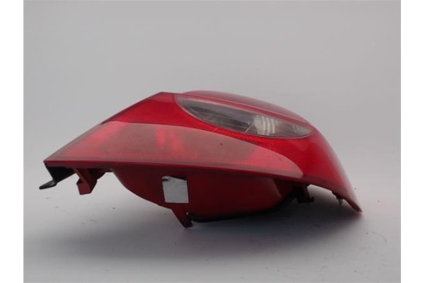 Recambio de piloto trasero derecho para renault clio iii 1.5 dci (br17, cr17) referencia OEM IAM 8200459960  