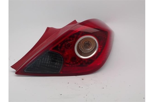 Recambio de piloto trasero derecho para opel corsa d referencia OEM IAM 13186351  