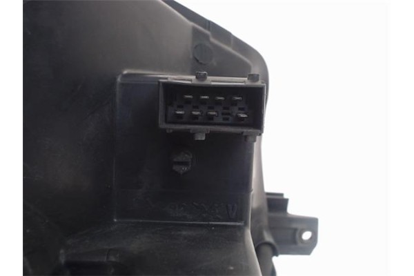 Recambio de faro delantero izquierdo para peugeot partner (s2) referencia OEM IAM 89317991 9682829380 