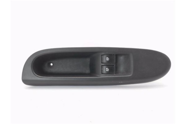 Recambio de mando elevalunas delantero izquierdo para renault clio ii fase ii (b/cb0) 1.2 campus referencia OEM IAM 82000840030 