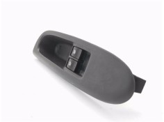 Recambio de mando elevalunas delantero izquierdo para renault clio ii fase ii (b/cb0) 1.2 campus referencia OEM IAM 82000840030 