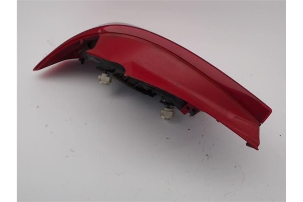 Recambio de piloto trasero derecho para opel corsa d referencia OEM IAM 13186351  