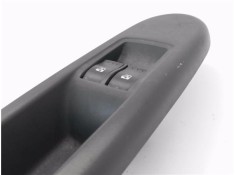 Recambio de mando elevalunas delantero izquierdo para renault clio ii fase ii (b/cb0) 1.2 campus referencia OEM IAM 82000840030 