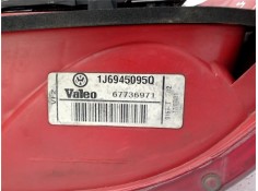 Recambio de piloto trasero derecho para volkswagen golf iv berlina (1j1) referencia OEM IAM 1J6945095Q 67736971 1J6945111Q , AUD