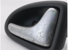 Recambio de manilla int. puerta delantero derecha para renault clio ii fase ii (b/cb0) 1.2 campus referencia OEM IAM 8200028995 