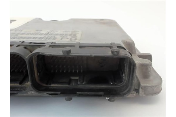 Recambio de centralita para opel vectra b berlina referencia OEM IAM 0281010271 24417196 