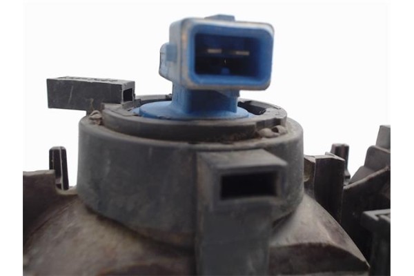 Recambio de faro antiniebla izquierdo para citroen saxo referencia OEM IAM   