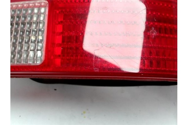 Recambio de piloto trasero derecho para volkswagen golf iv berlina (1j1) referencia OEM IAM 1l6945096Q 67736982 