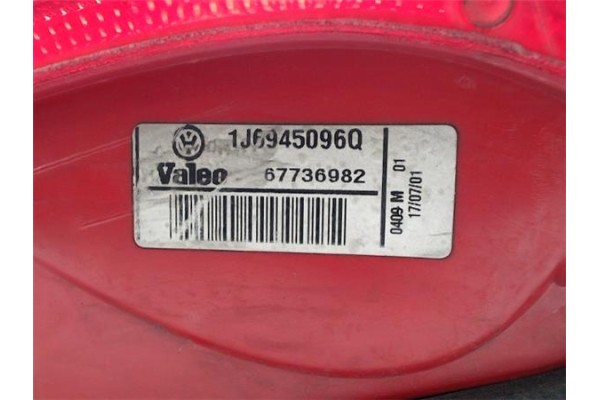 Recambio de piloto trasero derecho para volkswagen golf iv berlina (1j1) referencia OEM IAM 1l6945096Q 67736982 