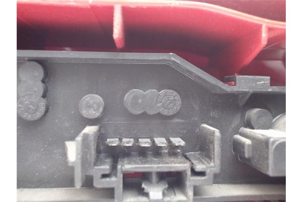 Recambio de piloto trasero derecho para fiat seicento (187) referencia OEM IAM 46511337  