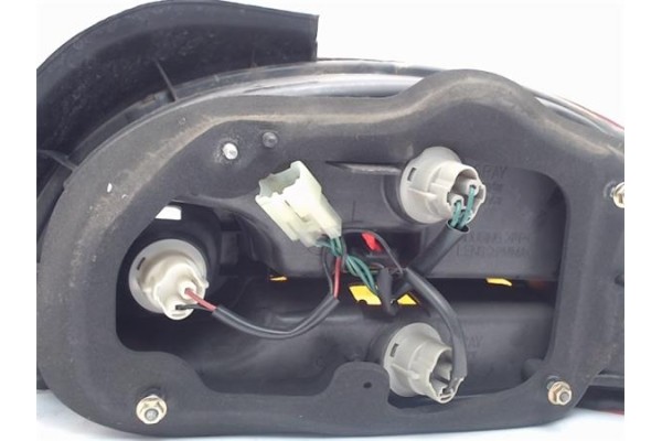 Recambio de piloto trasero izquierdo para hyundai accent (x3) referencia OEM IAM 9240122010  