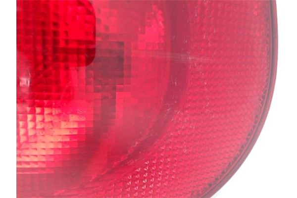 Recambio de piloto trasero derecho para renault megane i fase 2 berlina (ba0) referencia OEM IAM 7700428321 151642-00 