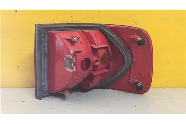 Recambio de piloto trasero izquierdo para audi a6 berlina (c4) 1.9 tdi referencia OEM IAM 138565L10  
