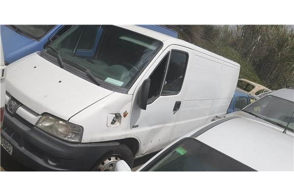 peugeot boxer furgón (rs2850)(290/330)(´02) del año 