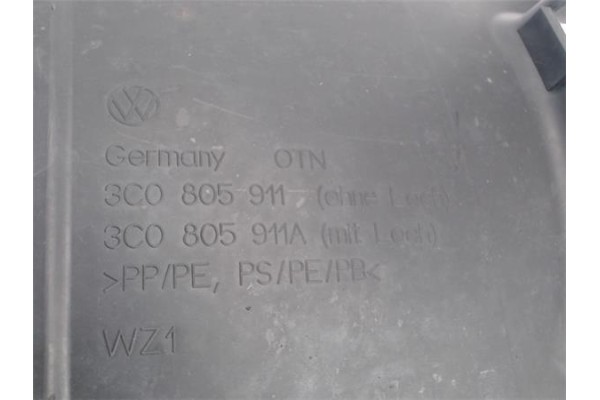 Recambio de protector pase rueda delantero izquierdo para volkswagen passat berlina (3c2) 2.0 tdi 16v referencia OEM IAM 3C08059