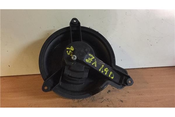 Recambio de motor calefaccion para citroen zx 1.9 d referencia OEM IAM 644199  