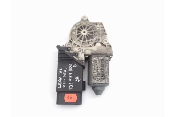 Recambio de motor elevalunas delantero derecho para seat leon (1m1) referencia OEM IAM  (101386-101) 