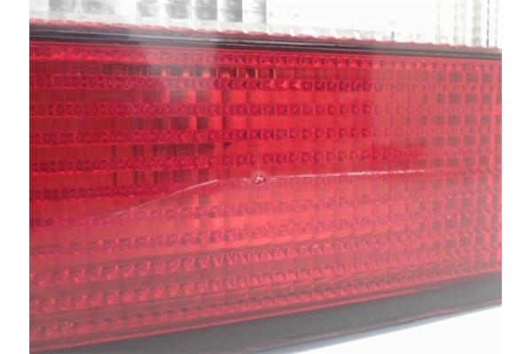 Recambio de piloto trasero izquierdo para citroen xantia berlina referencia OEM IAM 95668015  