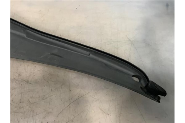 Recambio de torpedo para mercedes-benz clase c (bm 203) berlina 2.2 200 cdi (203.004) referencia OEM IAM A2036200386 A2036201408