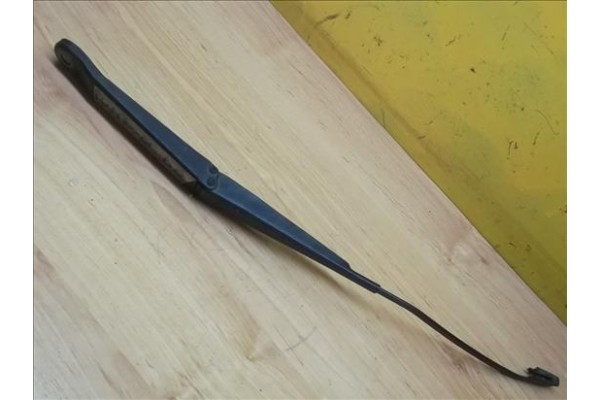 Recambio de brazo limpiaparabrisas delantero para fiat ii punto (188) berlina 1.9 jtd 80 (188.237, .257, .337, .357) referencia 