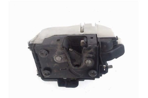 Recambio de cierre electromagnetico delantero derecho para volkswagen polo iii (6n1) 55 1.4 referencia OEM IAM 6N1837016D  