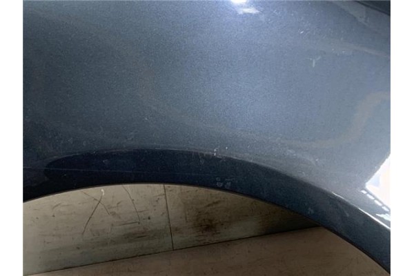 Recambio de aleta delantero derecha para volkswagen polo iv (9n3) 1.4 advance referencia OEM IAM 6Q0821106E  