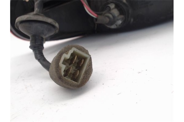 Recambio de piloto trasero derecho para daewoo lanos referencia OEM IAM   