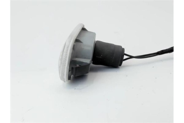 Recambio de piloto intermitente lat. delantero derecho para volkswagen golf iv berlina (1j1) referencia OEM IAM 1J0949117  3B094