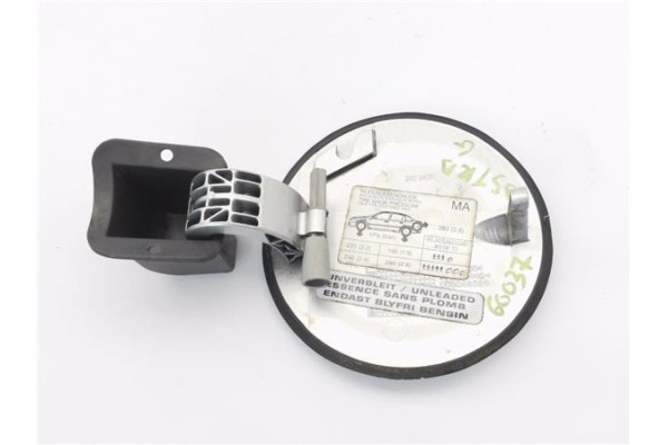 Recambio de tapa exterior combustible para opel astra g berlina 1.6 16v referencia OEM IAM 90559413  