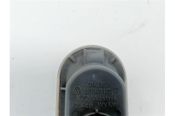 Recambio de piloto intermitente lat. delantero derecho para volkswagen golf iv berlina (1j1) referencia OEM IAM 1J0949117  3B094