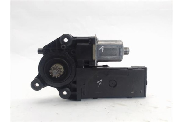 Recambio de elevalunas electrico delantero izquierdo para renault scenic ii (jm) referencia OEM IAM 130822479  
