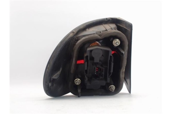 Recambio de piloto trasero derecho para renault megane i fase 2 berlina (ba0) referencia OEM IAM   