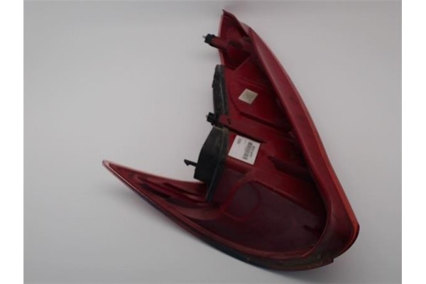 Recambio de piloto trasero derecho para peugeot 206 sw referencia OEM IAM 9641540577  