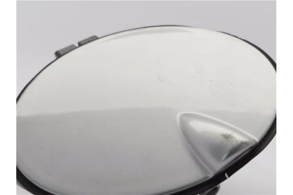 Recambio de tapa exterior combustible para opel astra g berlina 1.6 16v referencia OEM IAM 90559413  