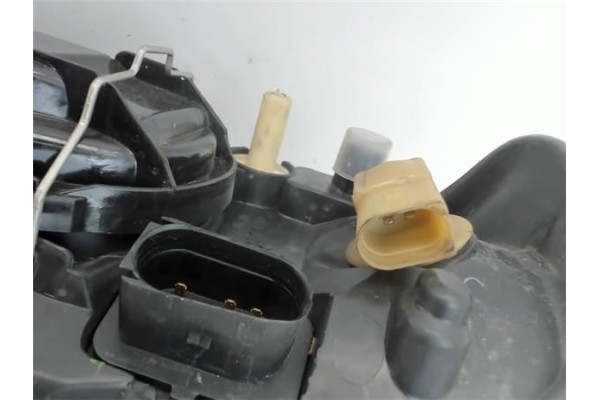 Recambio de faro delantero dcho para seat ibiza (6k1) referencia OEM IAM 6K1941044A  