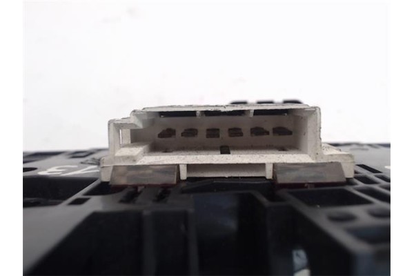 Recambio de mandos climatizador para volkswagen polo berlina (6n2) referencia OEM IAM 6N0959543  