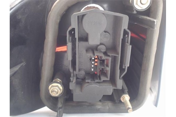 Recambio de piloto trasero derecho para renault megane i classic (la0) referencia OEM IAM   