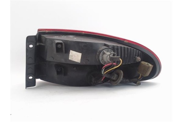 Recambio de piloto trasero izquierdo para daewoo lanos referencia OEM IAM   