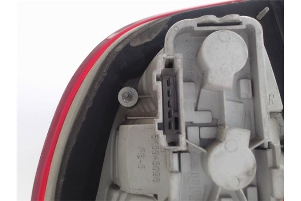 Recambio de piloto trasero derecho para seat cordoba berlina (6k2) referencia OEM IAM  6K5945096 