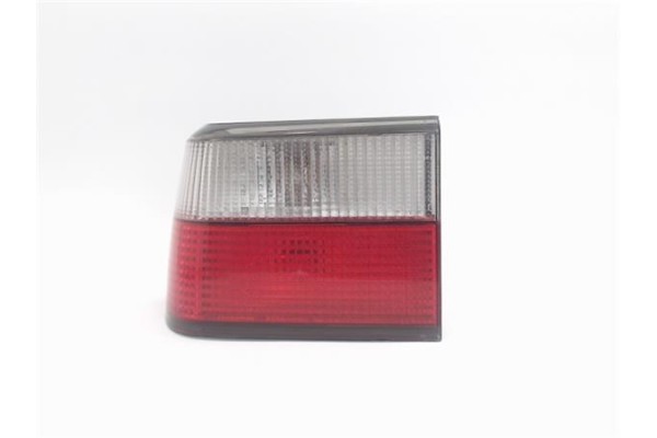Recambio de piloto trasero izquierdo para citroen xantia berlina referencia OEM IAM 95668015  