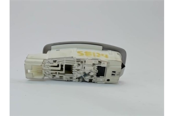 Recambio de luz interior techo para renault grand scenic iv 1.2 tce referencia OEM IAM 264301419R  