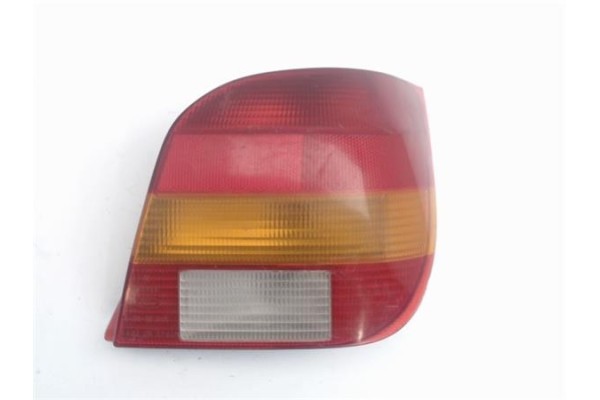 Recambio de piloto trasero derecho para ford fiesta berl./courier referencia OEM IAM 89FG13N004AA A2810881 